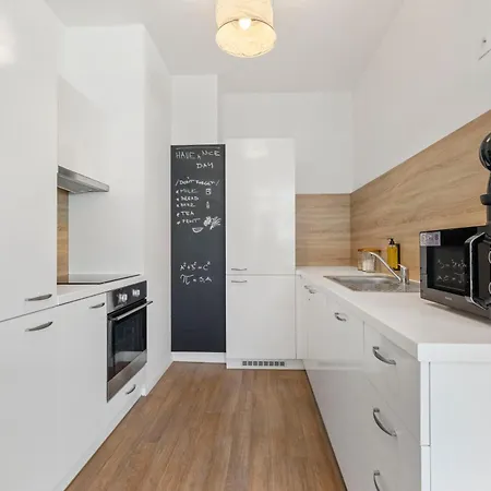 Apartment Lam Yacht Club - Terrace 10m2 Bratislava